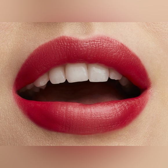 MAC LUSTREGLASS SHEER-SHINE LIPSTICK COCKNEY 502 - Picture 4 of 5